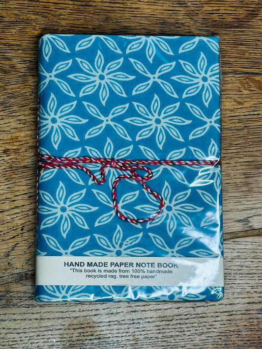 CARNET MOYEN FORMAT #1