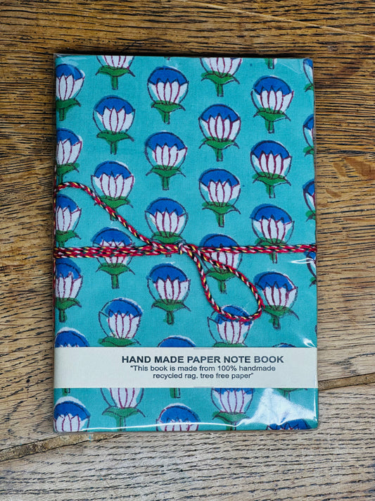 CARNET MOYEN FORMAT #4