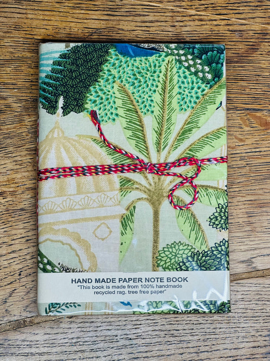 CARNET MOYEN FORMAT #8