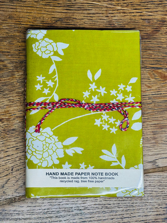 CARNET MOYEN FORMAT #9