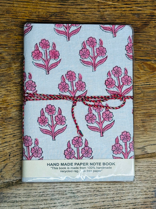 CARNET MOYEN FORMAT #13