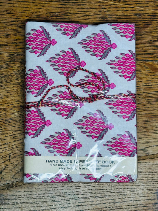 CARNET MOYEN FORMAT #14