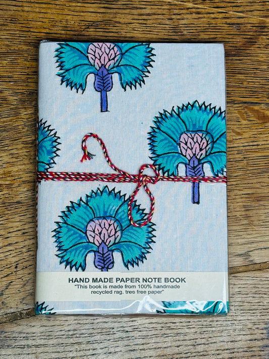 CARNET MOYEN FORMAT #16