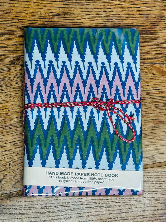 CARNET MOYEN FORMAT #23