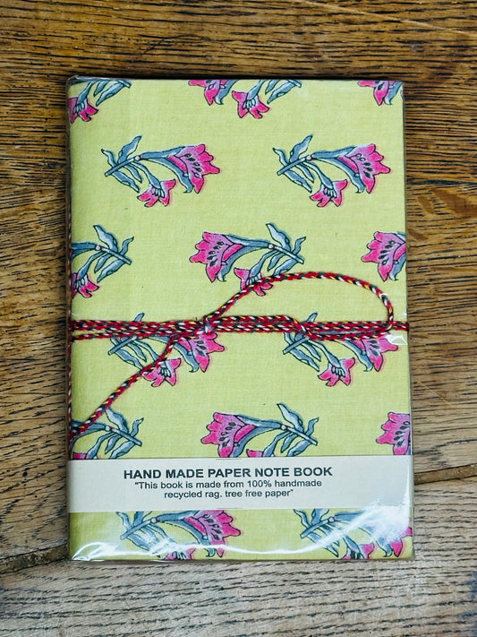 CARNET MOYEN FORMAT #36